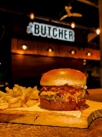 THE BUTCHER BURGER