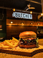 SMOKED GARDEN BURGER