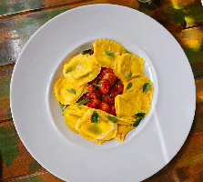 Ravioli Pomodoro