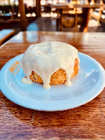 Bolo de Abacaxi com Coco.