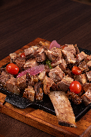 Costelão 1kg ( Assado e descontando o osso )