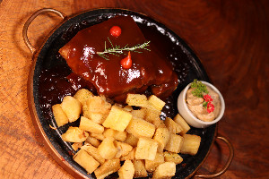 Costelinha ao molho Barbecue