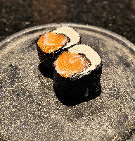Maki de Salmão meio a meio - unidade