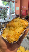 Tortinha de frango c/ azeitona e requeijão