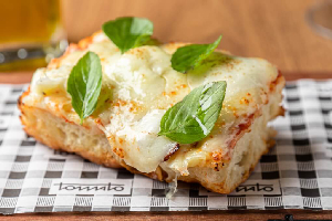 Bruschetta Margherita