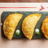 PASTEIS DE QUEIJO - 04 UND - HAPPY HOUR