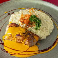 FILE DE PESCADA AMARELA COM RISOTO DE LIMAO SICILIANO