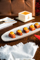 SALMAO NEGRO COM TAMAGO TRUFADO  05 UND