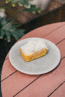 Bolo de coco gelado