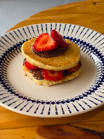 Panqueca de Morango com Nutella