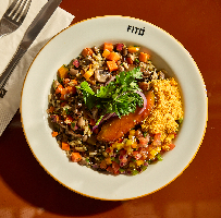 Baião de Dois Vegetariano ou Vegano (Vegetarian or Vegan Baião de Dois / Baião de Dois Vegetariano o Vegano)