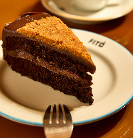 Bolo de Chocolate (Chocolate Cake / Pastel de Chocolate)