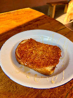 Torrada Pão de Petrópolis com Queijo Minas Padrão