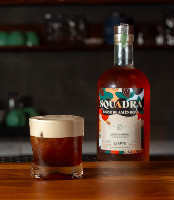 Carajillo de amêndoas