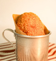 Supllì de espaguete (tomate queijo) *vegetariano*