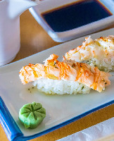 NIGUIRI DE LAGOSTIM MAÇARICADO - 02 Und.