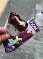 PICOLE AÇAI COM LEITE CONDENSADO