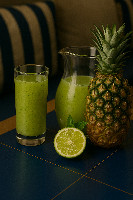 SUCO DE ABACAXI COM HORTELA - JARRA