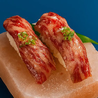 NIGUIRI DE WAGYU - 02 Und.