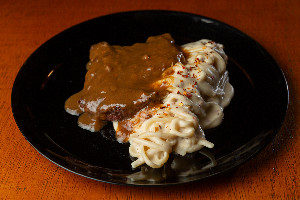 CACIO E PEPE COM ANCHO AO MOLHO ROTTI