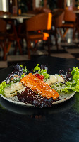 Salada do Graza com Salmão