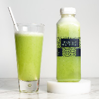 Suco Natural de Abacaxi Com Hortelã