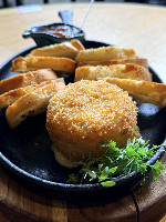 BRIE VERMONT EMPANADO