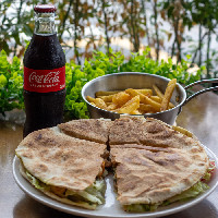 COMBO: BEIRUTE + BATATA + BEBIDA