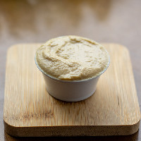 MINI PORÇÃO DE HUMMUS