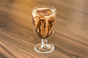 MILK SHAKE OVOMALTINE