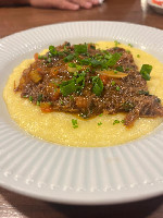 Polenta com ragu de carne