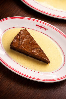TORTA DE MOUSSE DE CHOCOLATE