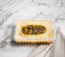 Batata a moda libanesa inteira