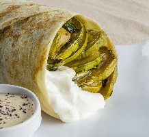 Kebab de Abobrinha com coalhada seca