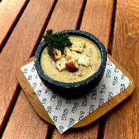 Velouté de Alho-Poró com Patinho