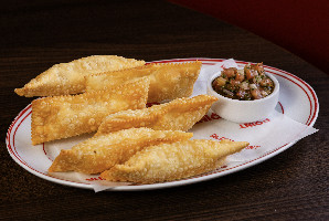 PASTEL CARNE/QUEIJO