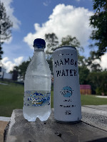Água mineral natural