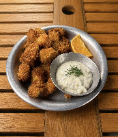 Lula empanada com aioli de dill