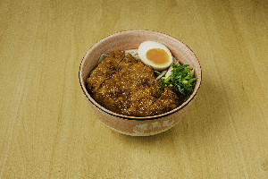 UDON KATSU (MACARRÃO)