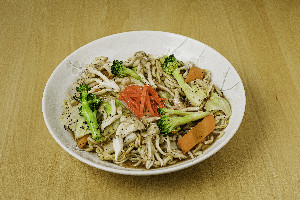 YAKISOBA VEGETARIANO