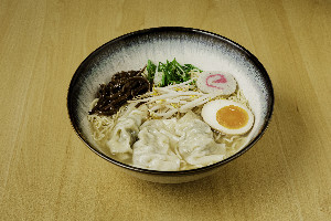 SHIO GYOZA RAMEN