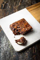 Brownie contém castanhas