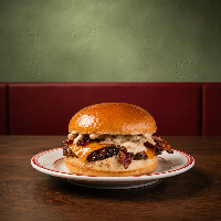 MAVERICK BURGER