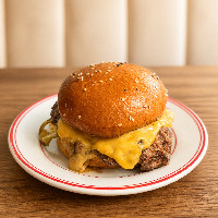 DOUBLE "OKLAHOMA ONION BURGER" JALAPEÑO