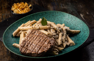 Penne ao Creme de Cogumelos