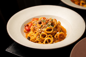 SPAGHETTI AL CALAMARI