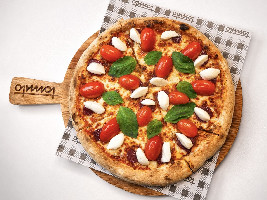 Pizza Caprese