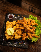 Isca De Frango Empanado Com Fritas