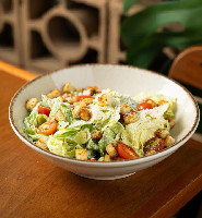 Salada Caesar