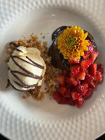 Petit Gateau do Graza com Sorvete de Creme